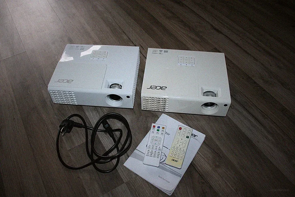 2x 3D Beamer Acer X1340WH 2700 mit neuer Osram Lampe ca 30Std Laufzeit