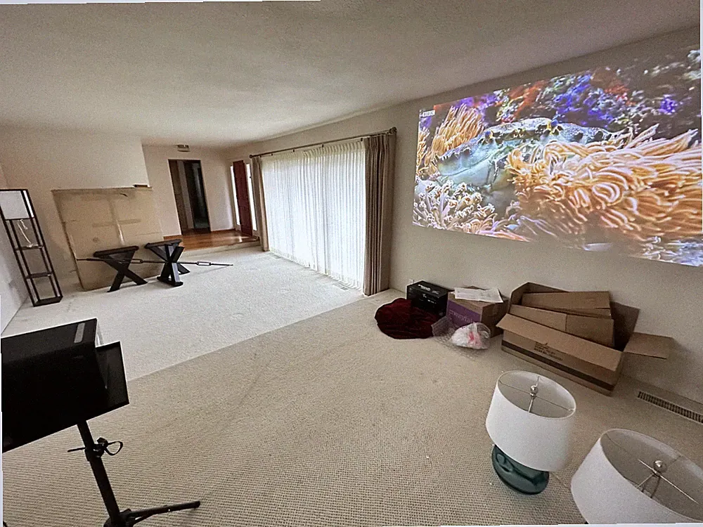 4K Laser Projektor Fengmi Formovie X5 mit 2.450 Ansi-Lumen! mit HDR10