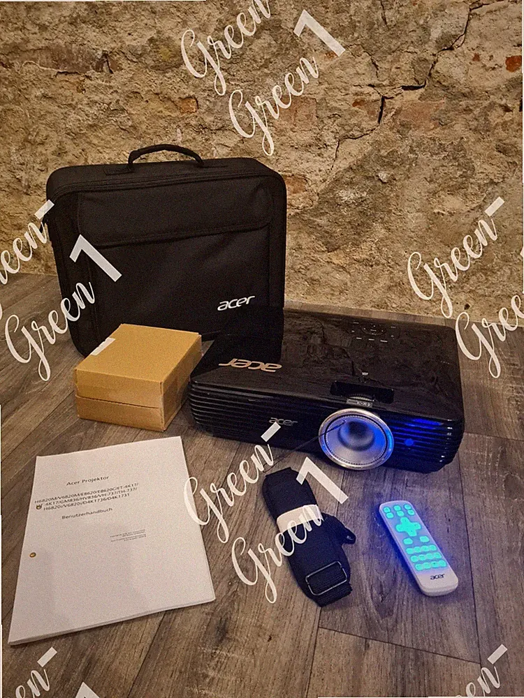 Acer 4K V6820i UHD DLP Beamer / Projektor 3D 2400 ANSI Lumen