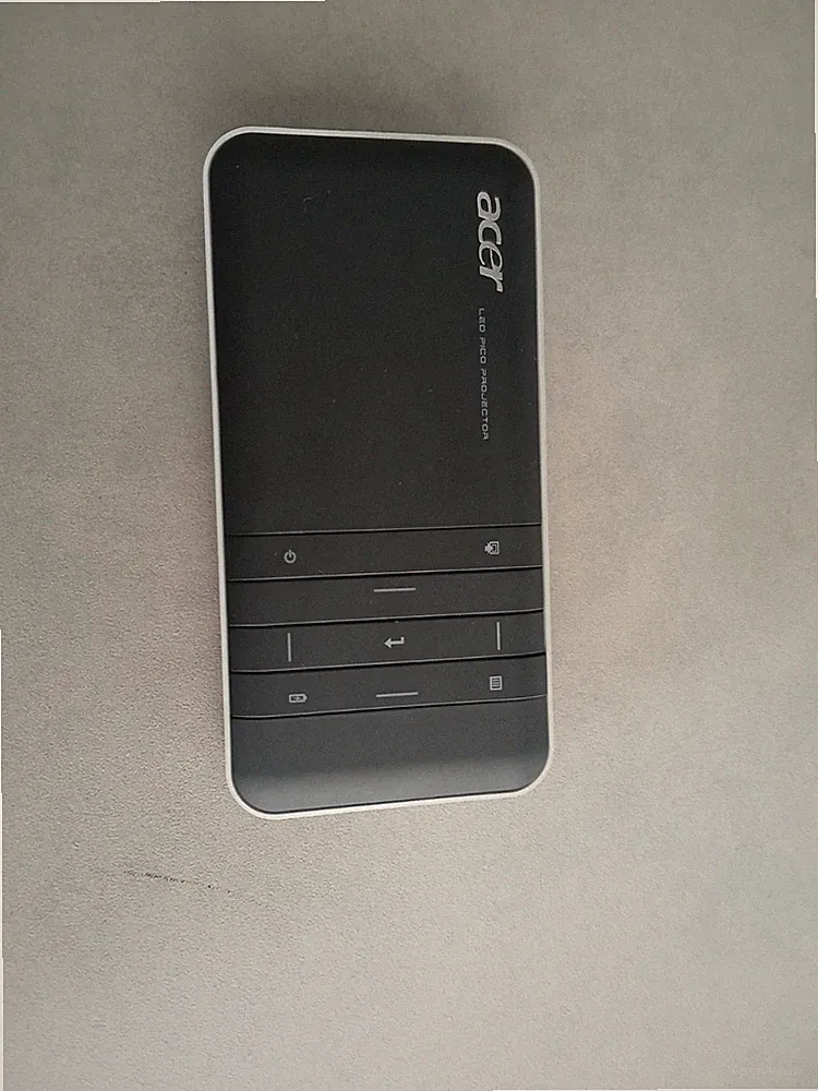 Acer C20 LED DLP Pico-Projektor Mini Beamer ungetestet