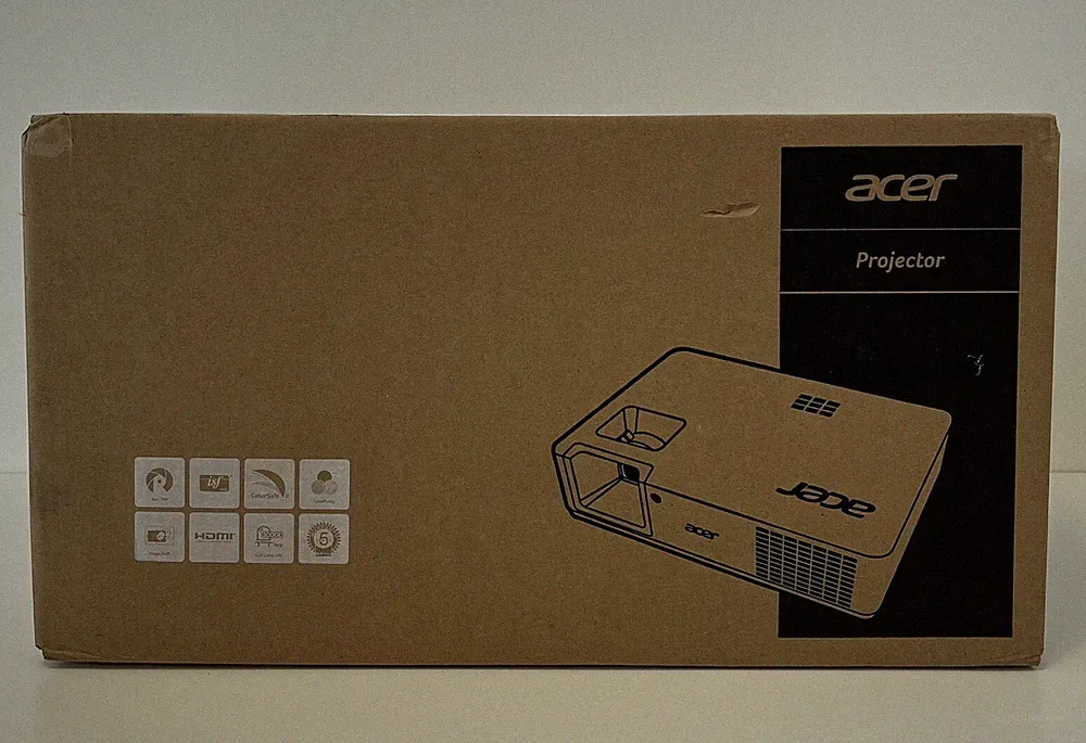 Acer DLP 3D Full HD Projektor Besprechungsraum Modell PD1335W Brandneu