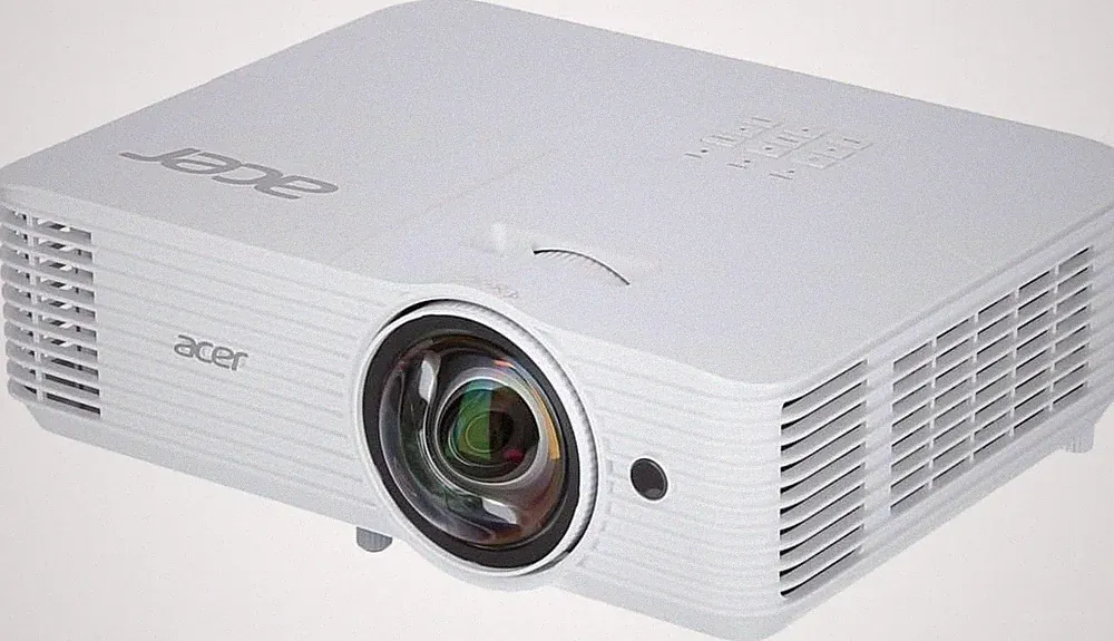 Acer H6518STi DLP Beamer Full HD 3.500 ANSI Lumen 3D Ready HDMI Projektor