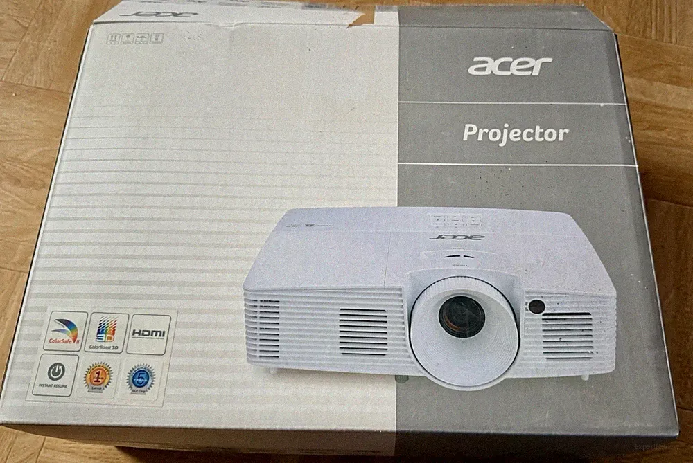 Acer H6519ABD 3D 1080p DLP-Heimkino-Beamer - Weiß - NEU in OVP