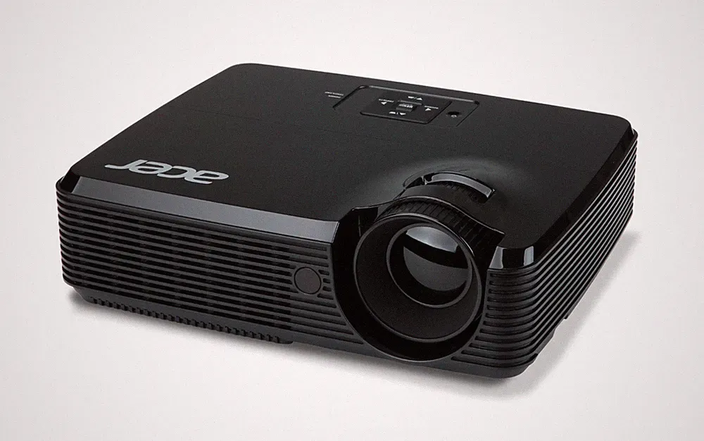 Acer Modell P1120 Beamer