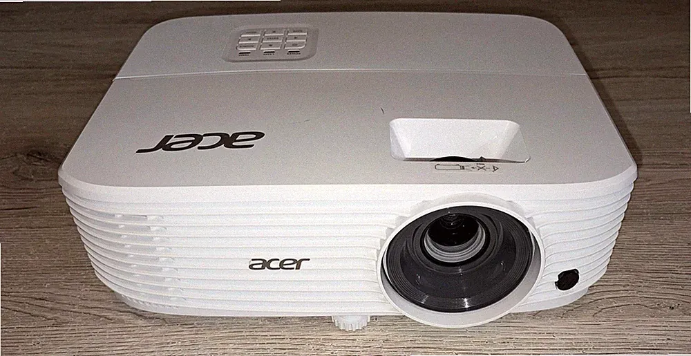 Acer P1150 Desktop DLP Beamer 3600 ANSI Lumen 3D HDMI VGA