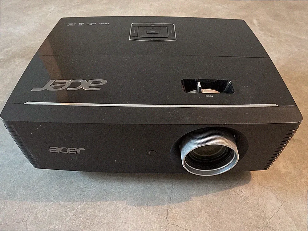 Acer Projector P7215