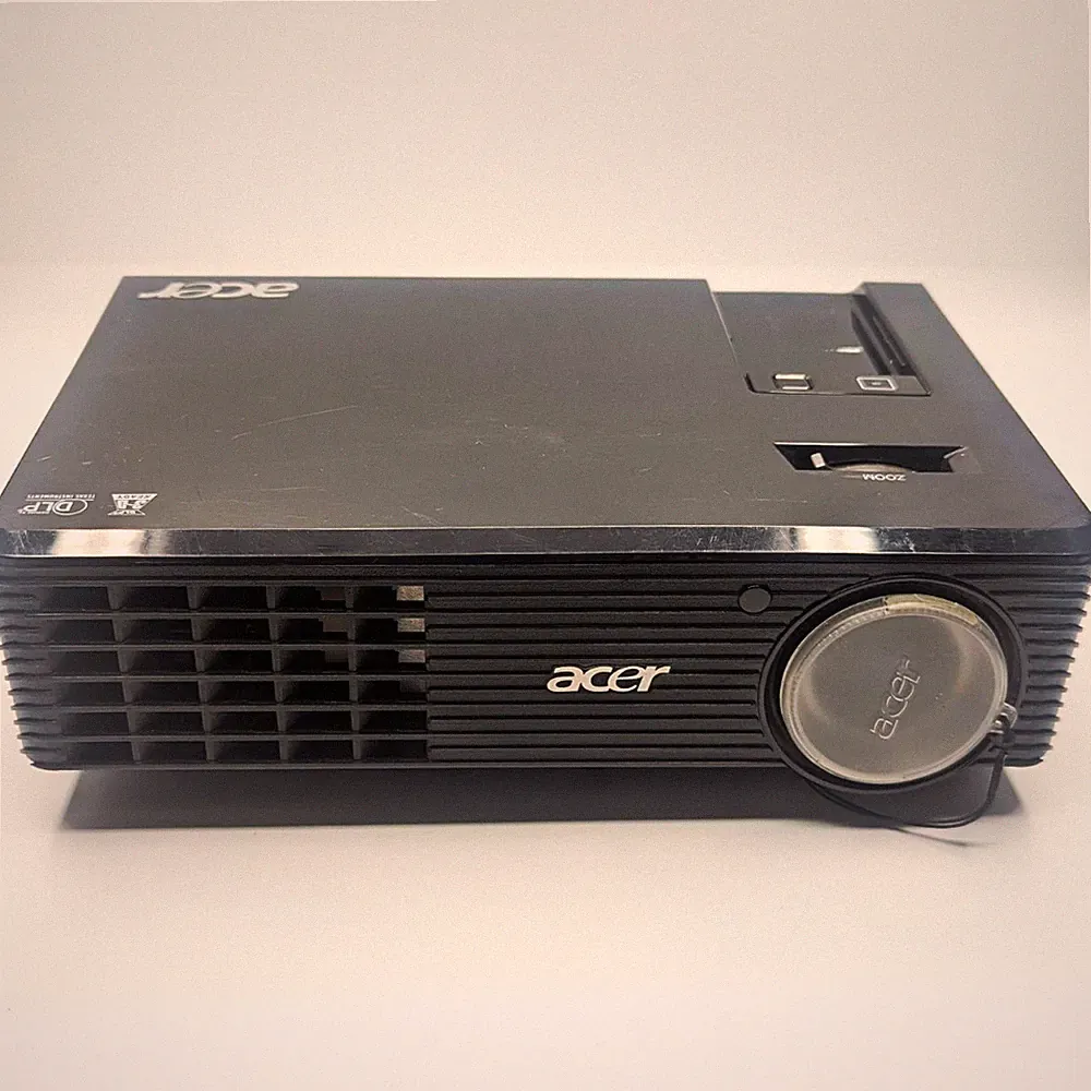 Acer X110P DLP-Projektor Modell DSV0008 - nur Gerät ungetestet Ersatzteile Reparaturen