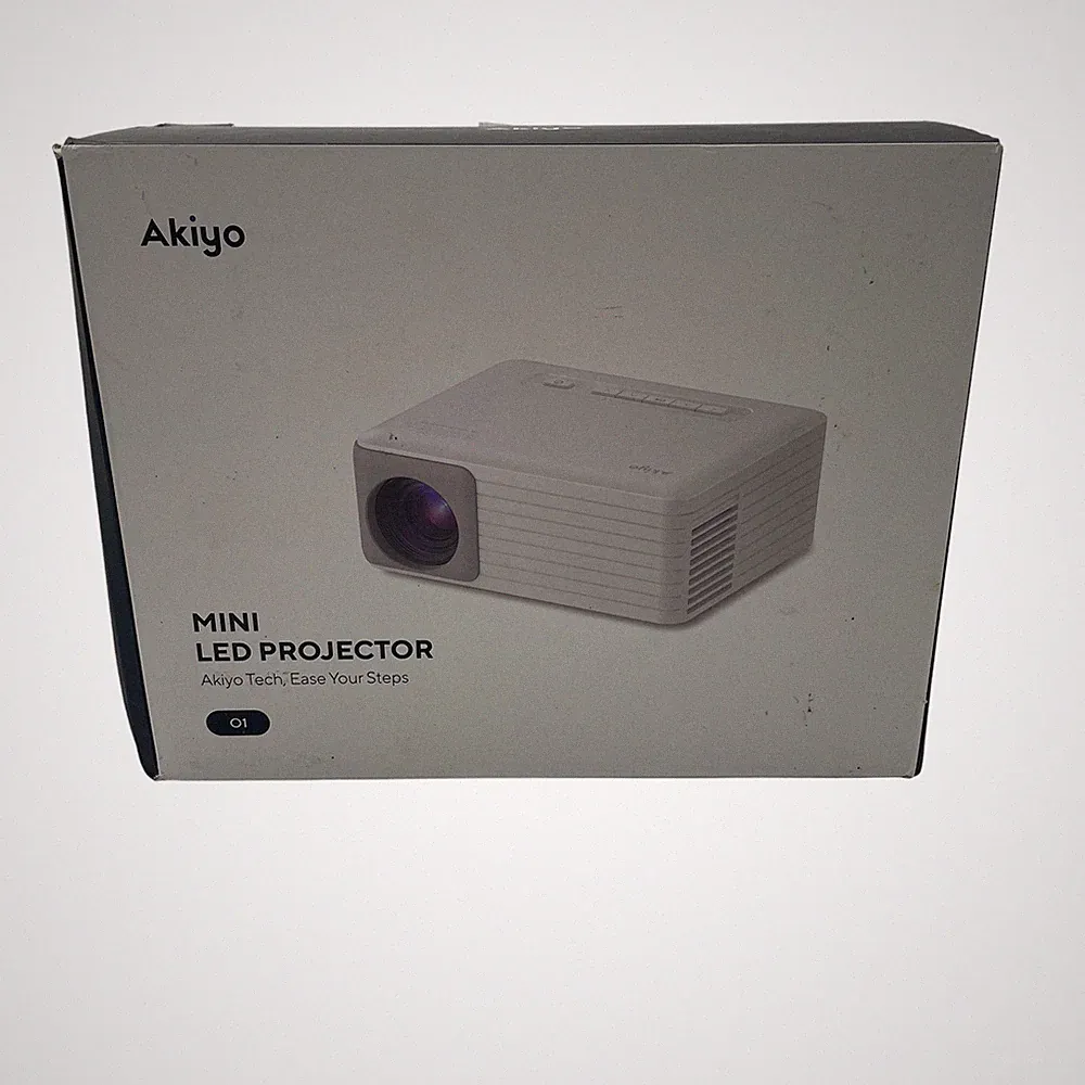 AKIYO Mini Beamer, O1 Full HD Beamer Handy Für Heimkino, 10000L Video Beamer