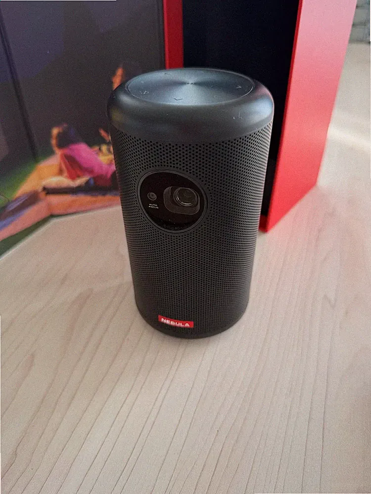 Anker Nebula Capsule II Beamer Android TV 720p 200 ANSI DLP WLAN Autofokus OVP