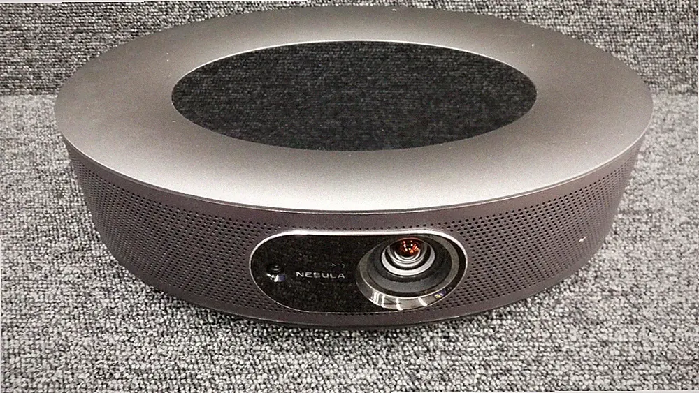 Anker Nebula D2140 Tragbarer Projektor Kompakt 4K Streaming Android TV
