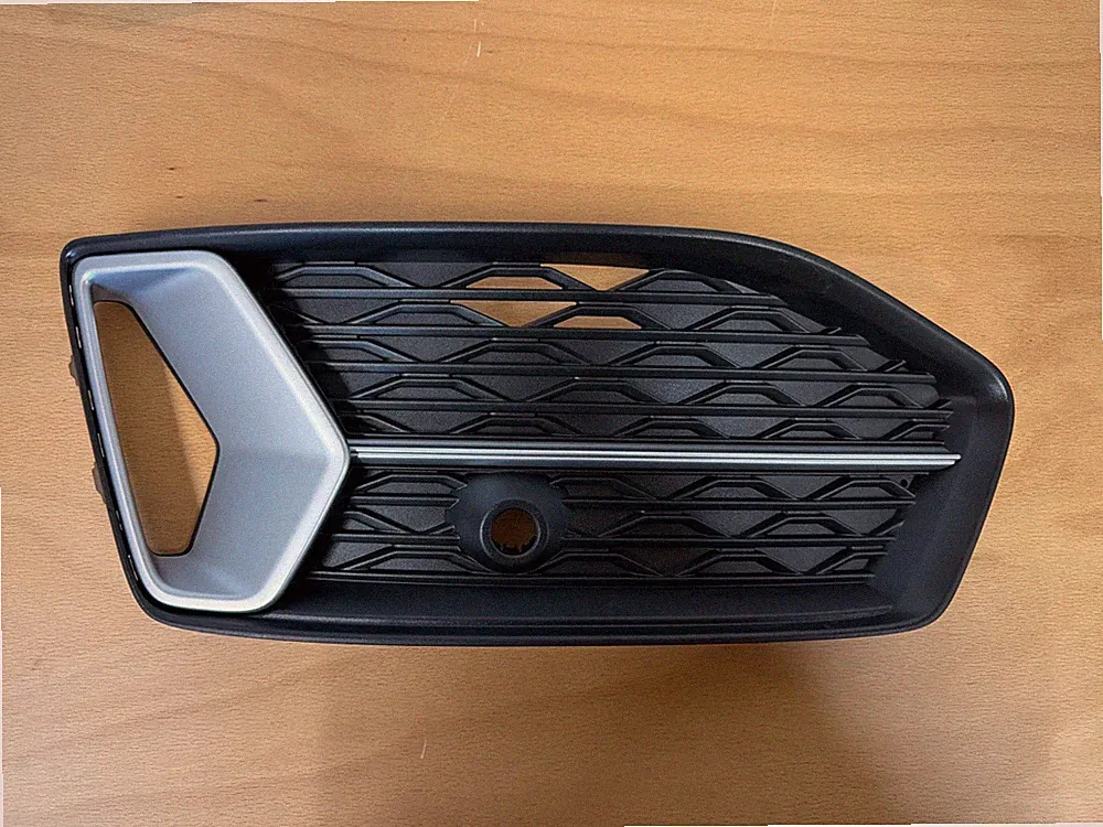 Audi A6 4K C8 vorne links Luftführungsgitter 4K0807647P Original Neuwertig
