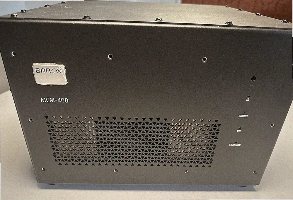 Barco MCM-400 HFR 4K Warping Video Prozessor - Beschreibung lesen!