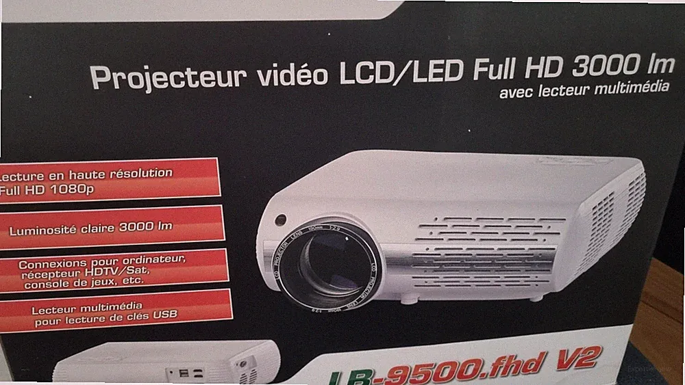 Beamer - LED_LCD mit Media-Player 1920x1080 Pixel (Full HD) - 3000Lumen
