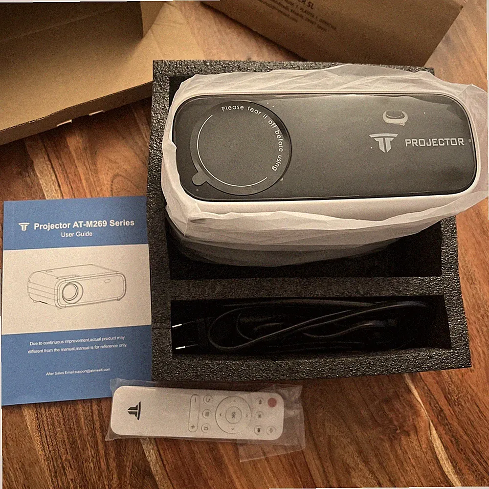 Beamer mit WLAN & Bluetooth