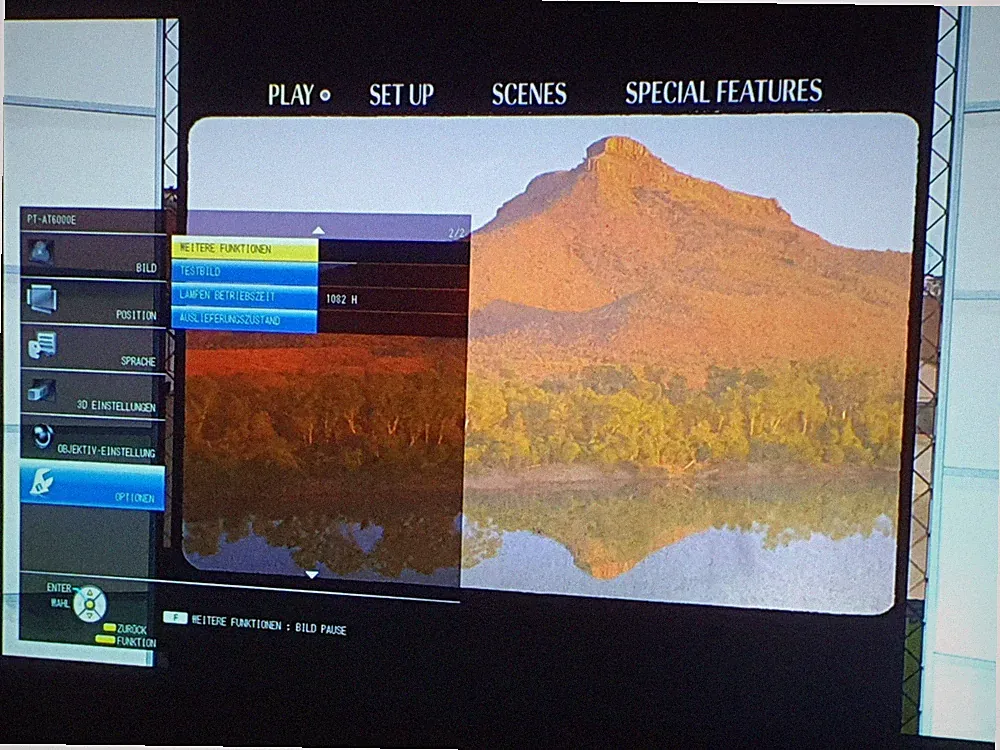 Beamer Panasonic Pt at 6000 E