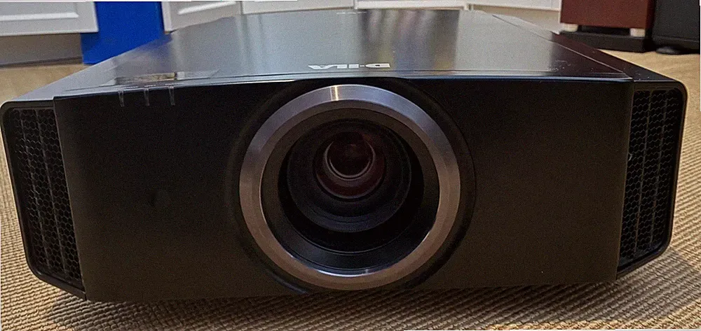 Beamer schwarz, inkl. 3D Einheit, 3D Brille, Fernbedienung