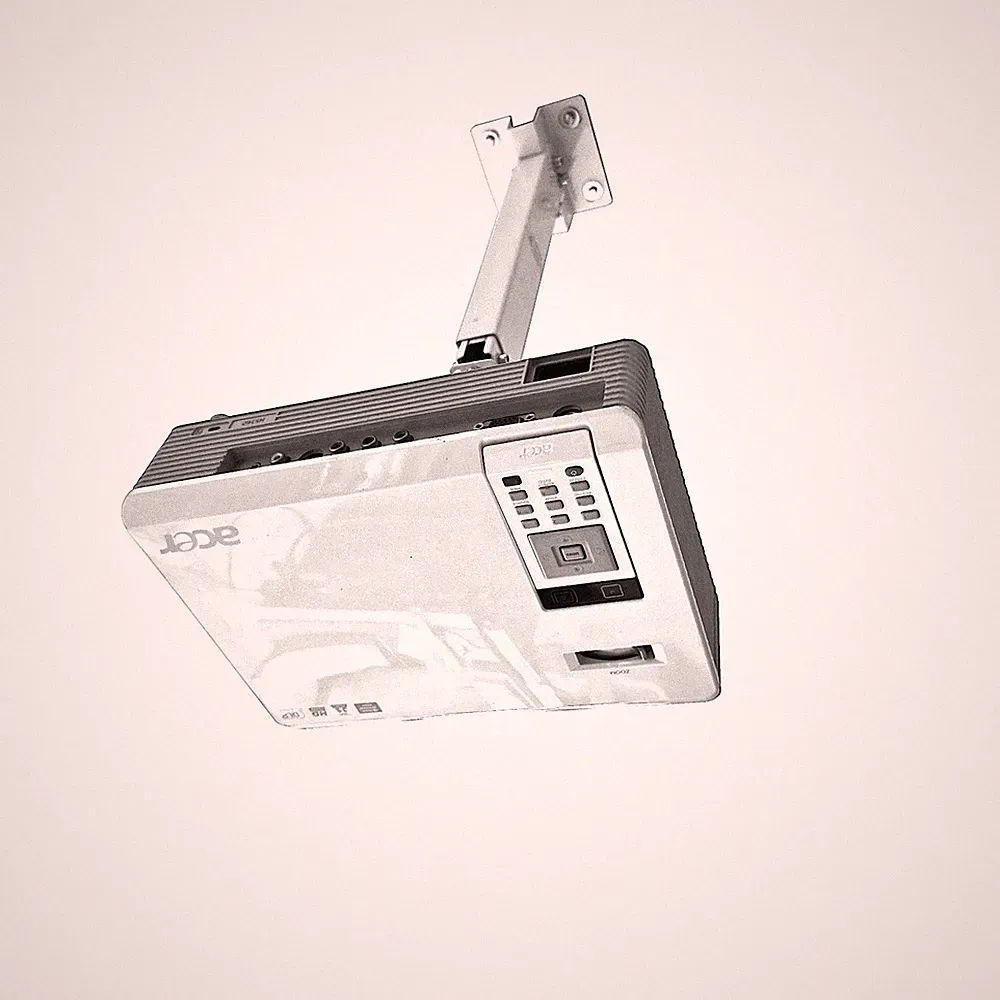 Beamerhalter Beamerhalterung für Acer HL6510ATV HL6810X PL3512ATV vormontiert