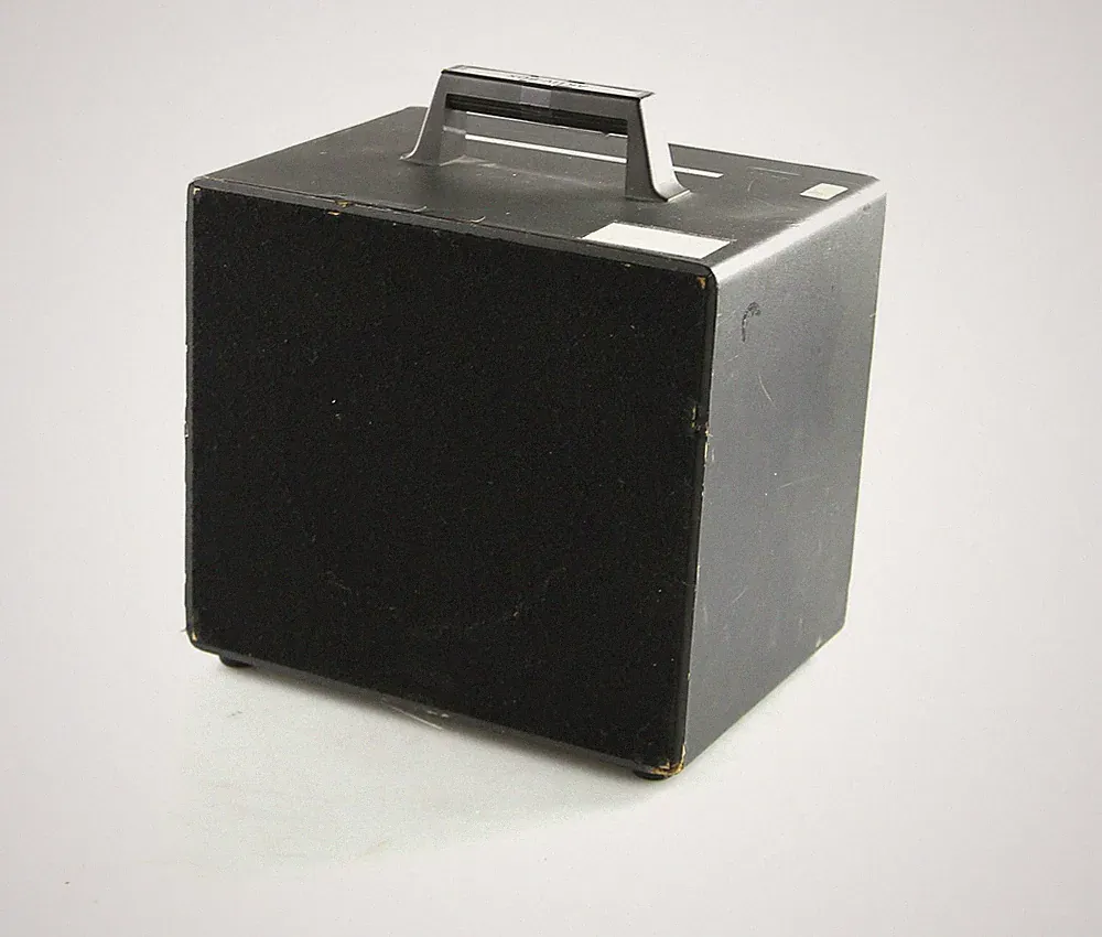 Bell & Howell 810 Aktivbox Lautsprecher geeignet auch für 16 mm Filmprojektoren