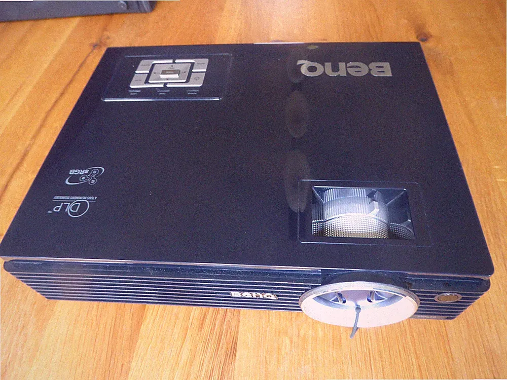 Benq Beamer MP620 DLP Projektor