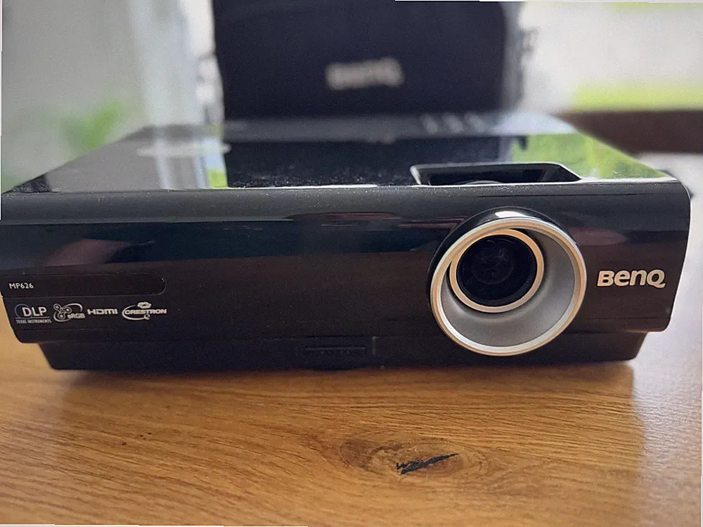 ⚽ BenQ MP626 Beamer – Fußball-WM auf Großbild erleben! ⚽