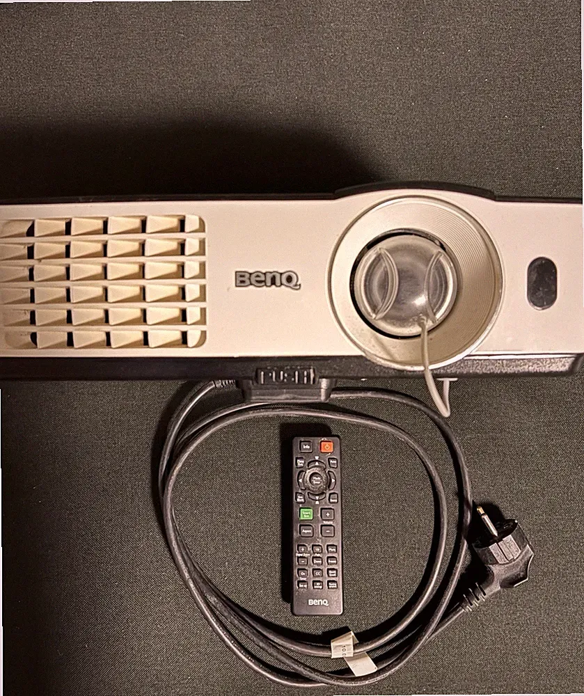 BenQ TH681 Beamer/Digitalprojektor