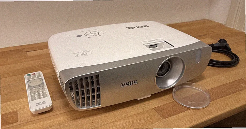 BenQ W1110 Full HD 3D Heimkino Beamer, 3348 Std. Eco, OVP + Fernbedienung
