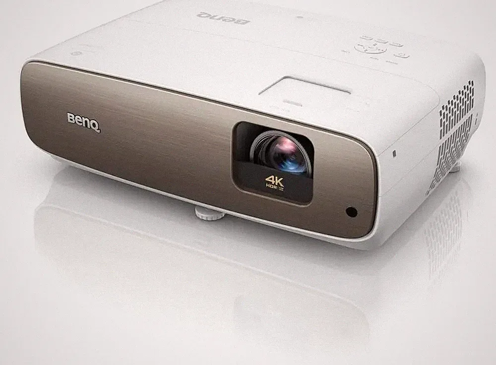 BenQ W2700i 4K UHD (3840 × 2160) 2000 ANSI Android TV-Projektor
