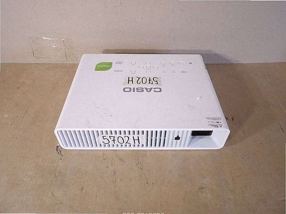 Casio XJ-M131 DLP Laser/LED HD Projector Beamer XGA 3.000 Lumens HDMI - 5702 H