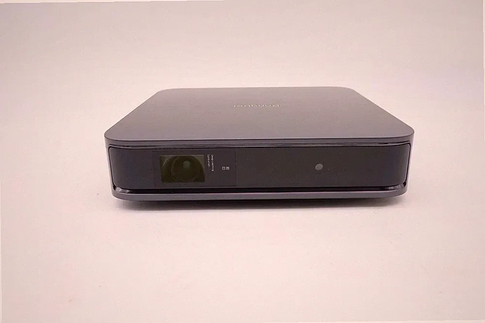 DANGBEI Atom Compact Smart Laser Beamers mit Google TV, Schwarz