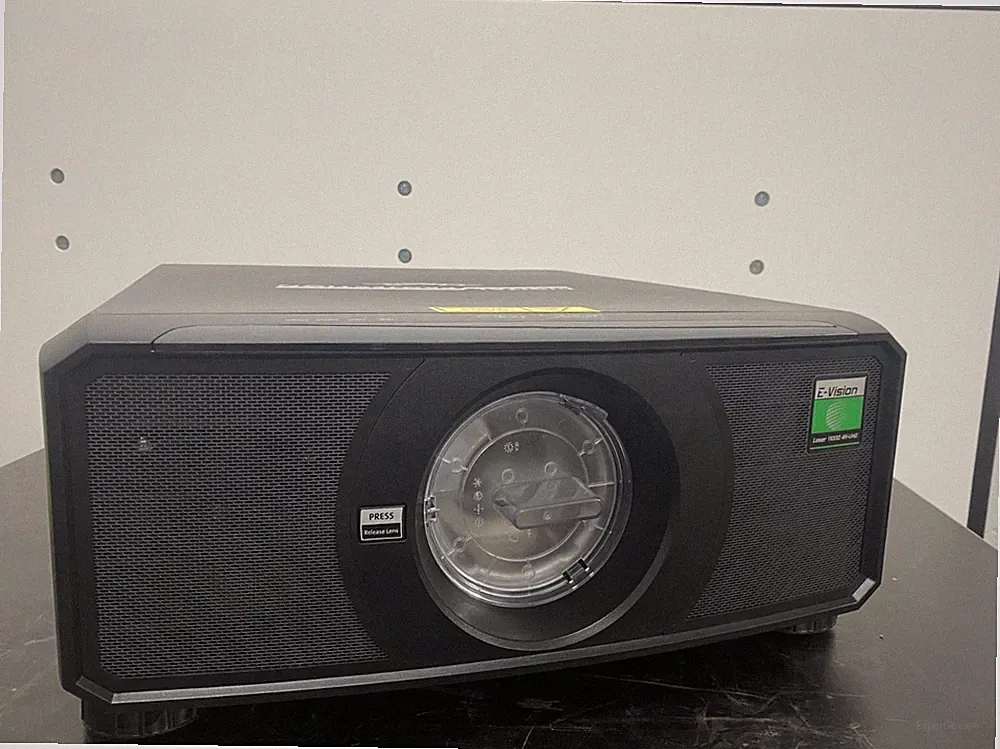 DIGITAL PROJECTION E-Vision Laser 11000 4K, DLP-Laser-Projektor, 9500 ANSI