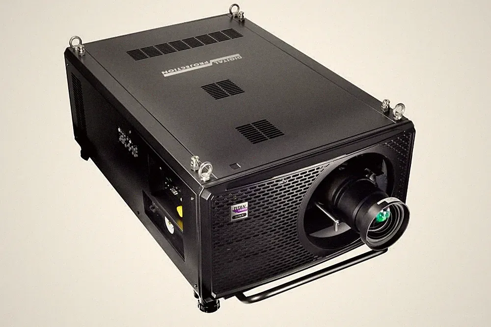 DIGITAL PROJECTION Titan Laser 29000, 3-Chip-DLP-Laser-Projektor, 26000 ANSI