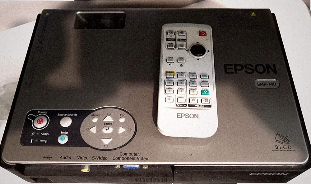 Epson Beamer EMP-740