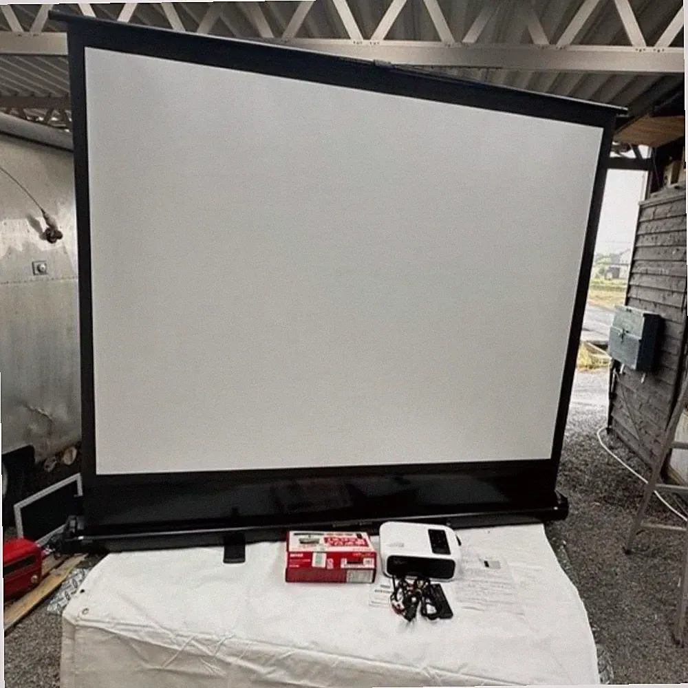 tv beamer mit leinwand set