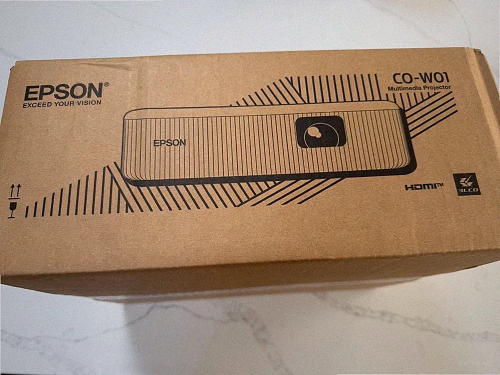 Epson CO-W01 | WXGA Projektor | 3LCD | 3.000 ANSI Lumen 378" Display Neu