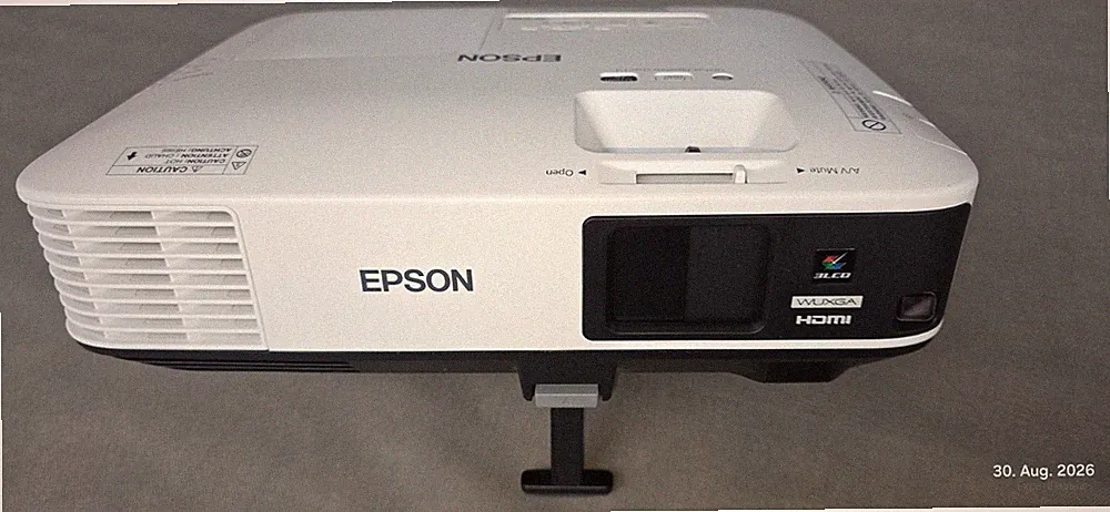 Epson EB-2245U WUXGA Beamer | Nur 468 Std. | Inkl. WLAN-Modul & Fernbedienung
