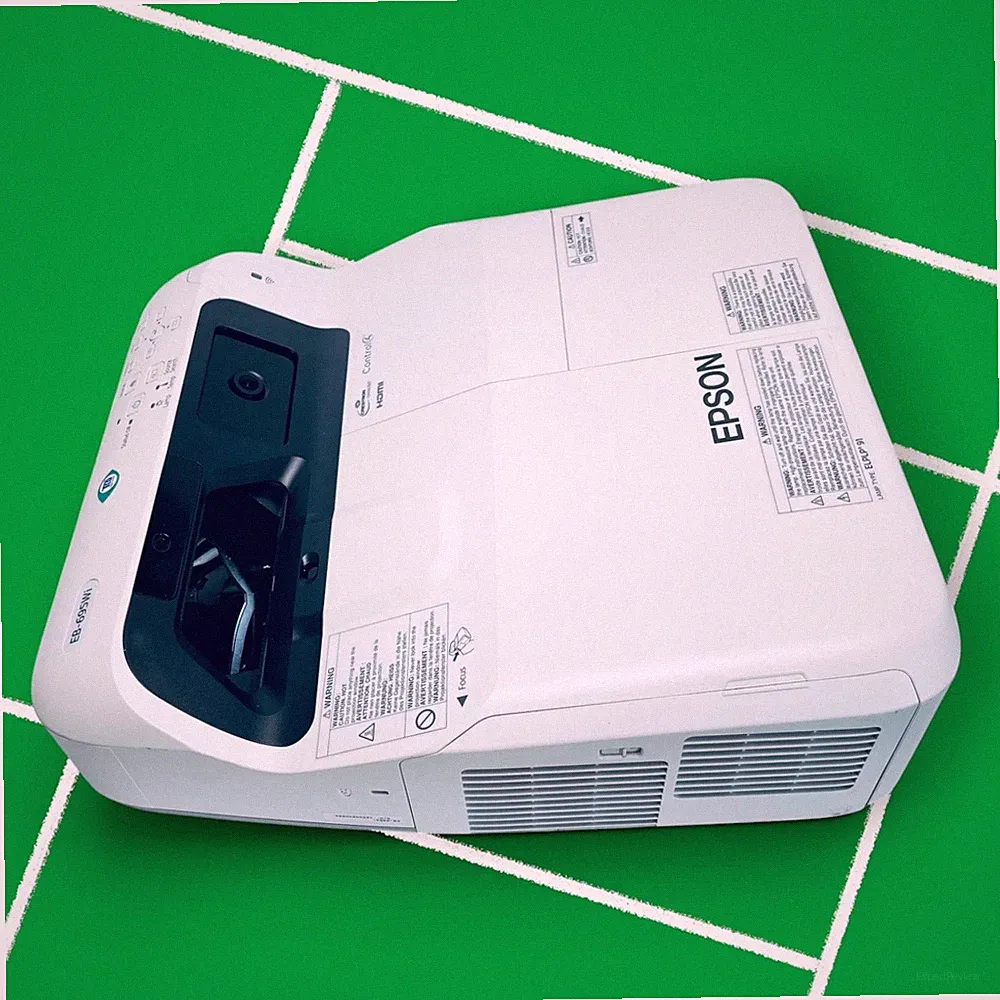 Epson EB-695Wi Ultrakurzdistanz Beamer WXGA 3500 Lumen Interaktiv HDMI <2000h