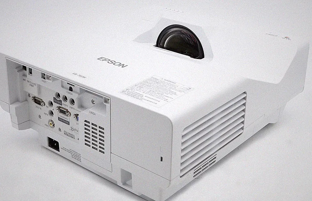 Epson EB-760W Laser Beamer Projektor WXGA HDMI Wi-Fi5 VGA MHL mit Wandhalter