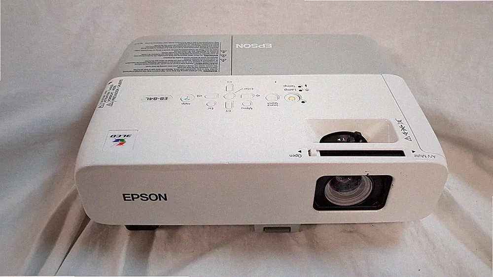 Epson EB-84L VGA LCD Projektoreinheit NUR, 2872 Lampenstunden