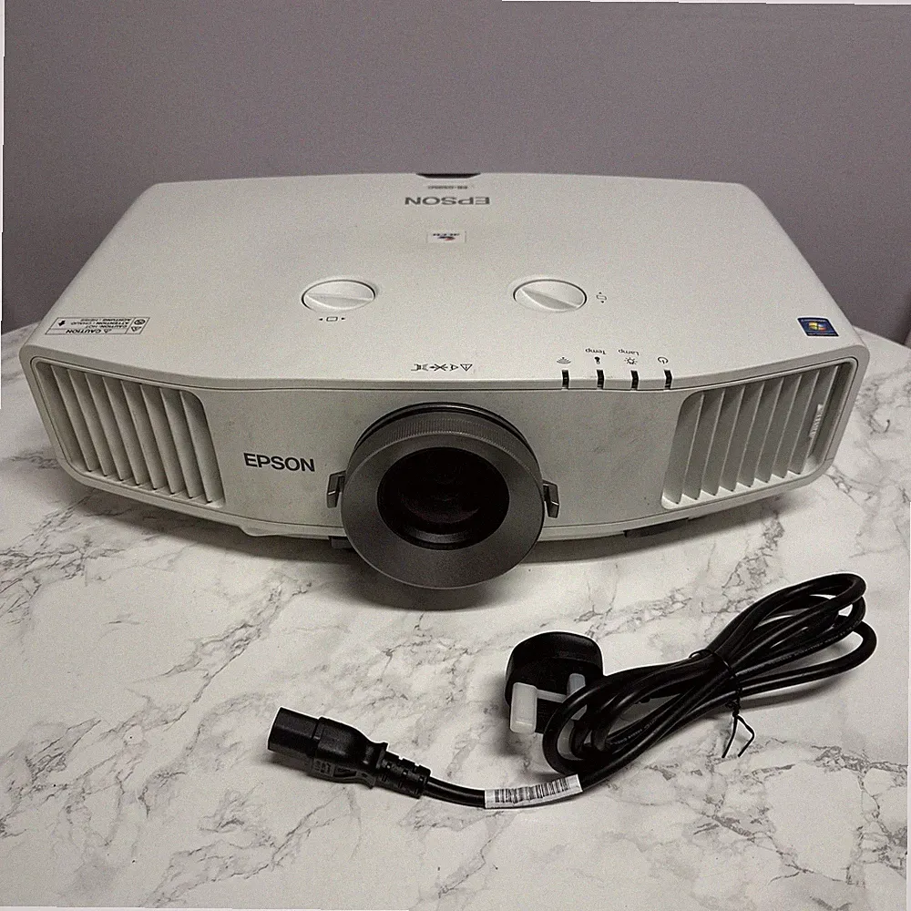 Epson EB-G5950 Datenprojektor