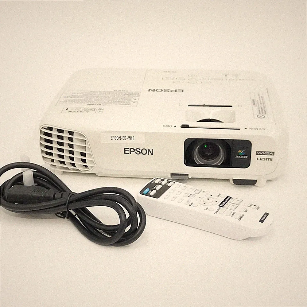 Epson EB-W18 3000 Lumen WXGA HDMI 16:10 Projektor + Fernbedienung - neue Lampe montiert
