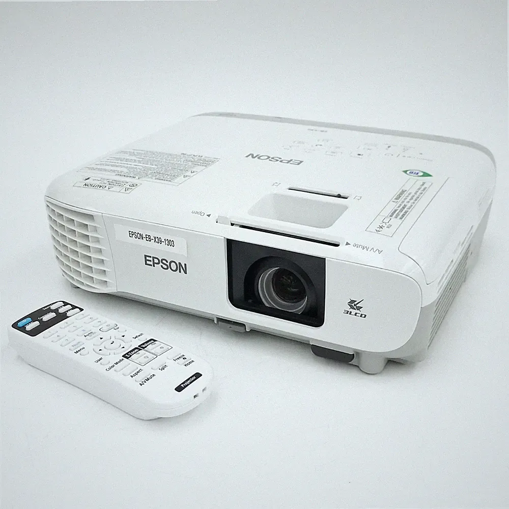 Epson EB-X39 3500 Lumen HDMI Heimkino Beamer + Fernbedienung - 1303 Stunden gebraucht