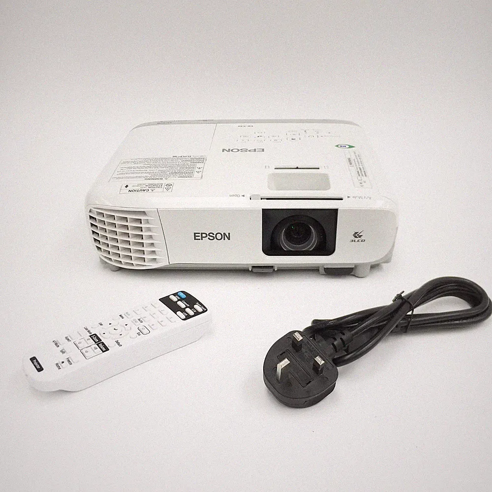 Epson EB-X39 3500 Lumen HDMI Heimkino Beamer + Fernbedienung - 1934 Betriebsstunden