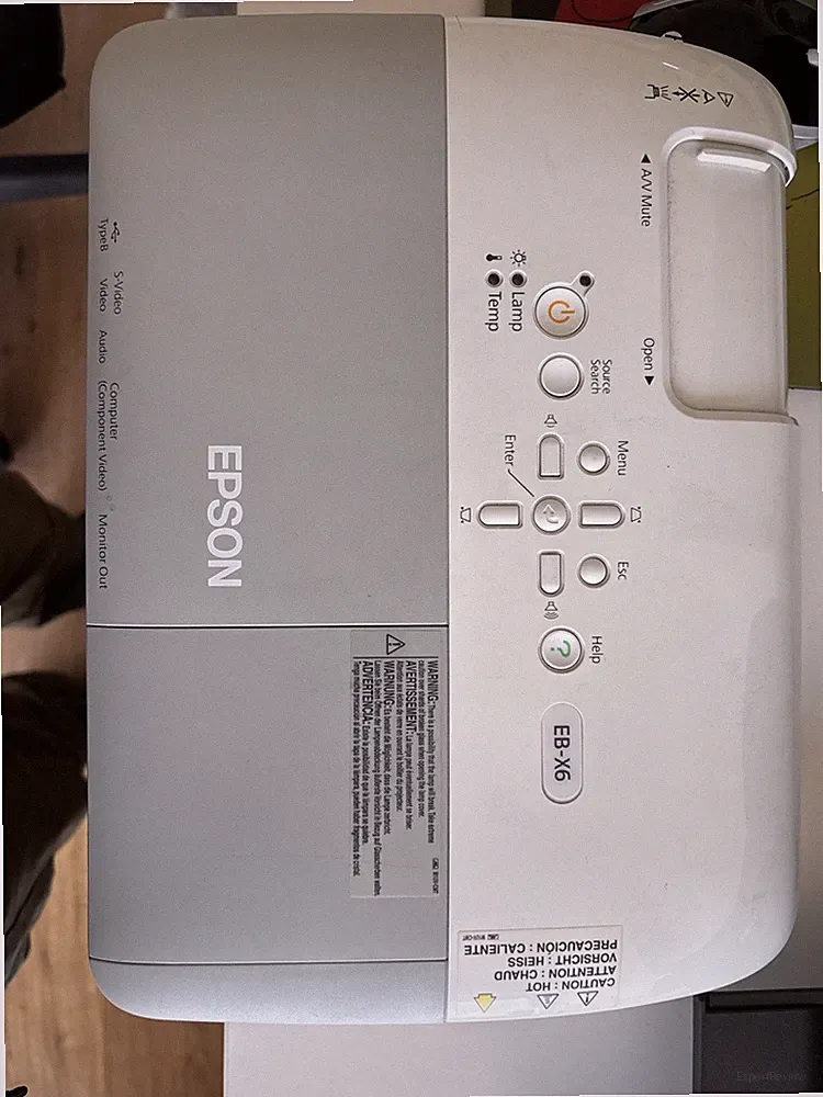 Epson EB-X6 LCD Beamer