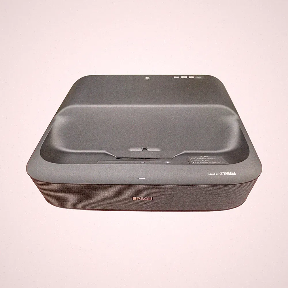 Epson EH-LS300B 4K PRO-UHD Ultra-Kurzdistanz-Laserprojektor mit Fernkabel JP