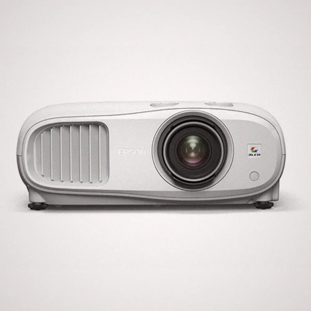 Epson EH-TW7100 4K PRO-UHD Heimkino Beamer 3000 Lumen 100-240V Original