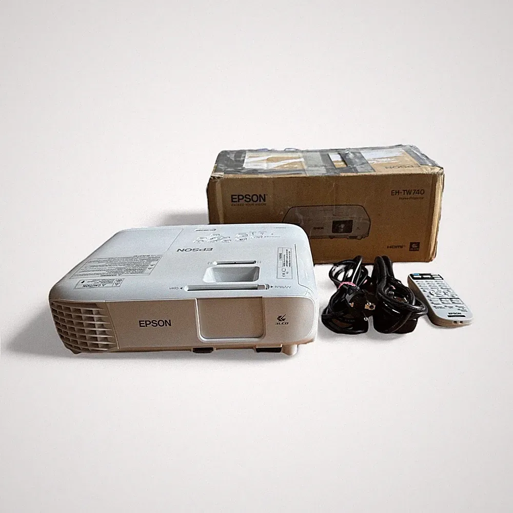 Epson EH-TW740 Full HD Beamer | Linsenmangel - Bild trüb/hazy | MwSt ausweisbar