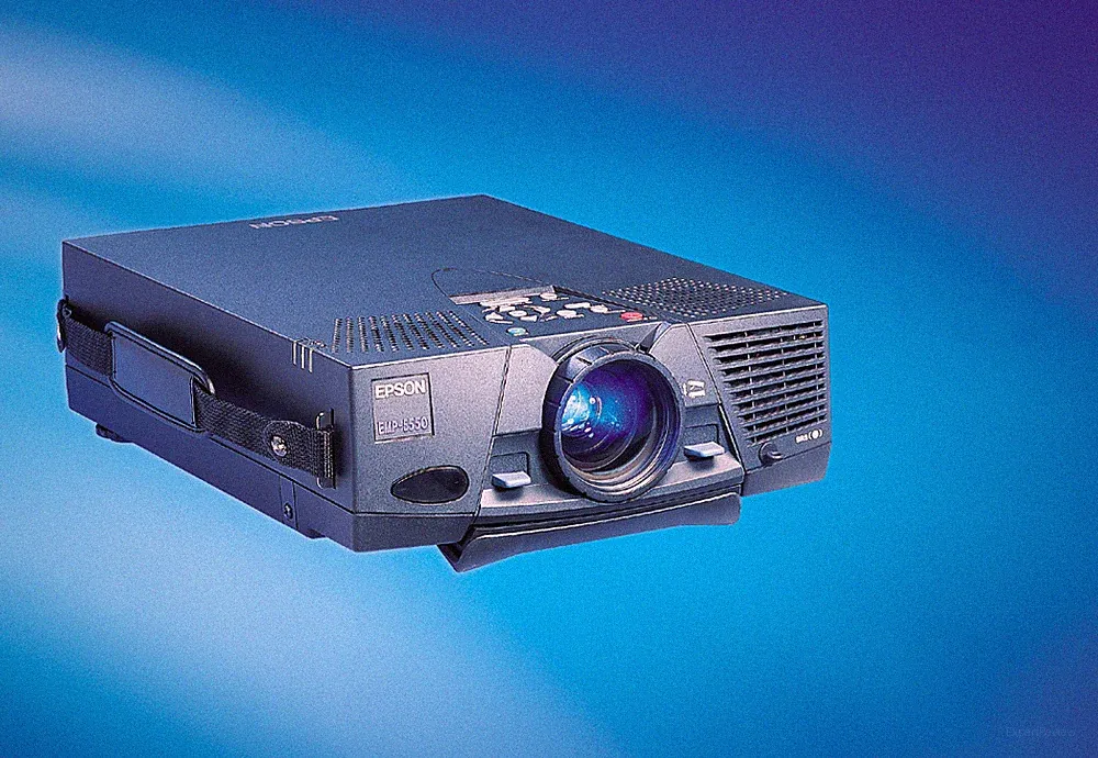 Epson EMP-5550 LCD 3LCD Projector Beamer Including Remote 850 Lumen 633 Hours