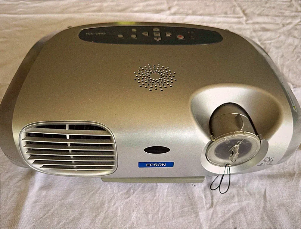 Lautsprecher LCD-Beamer