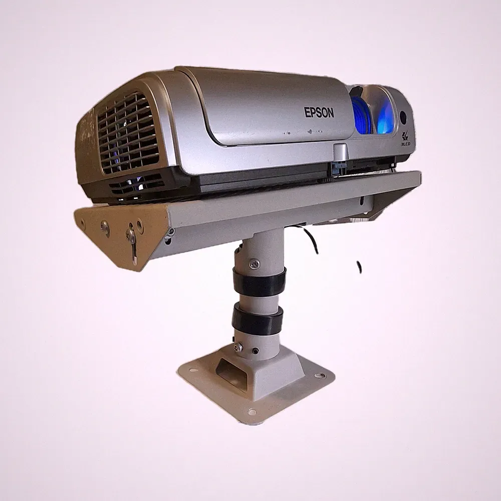 EPSON EMP-S4 Beamer 3LCD 1600/1800 Lumen SVGA mit Ständer Home Office Schule
