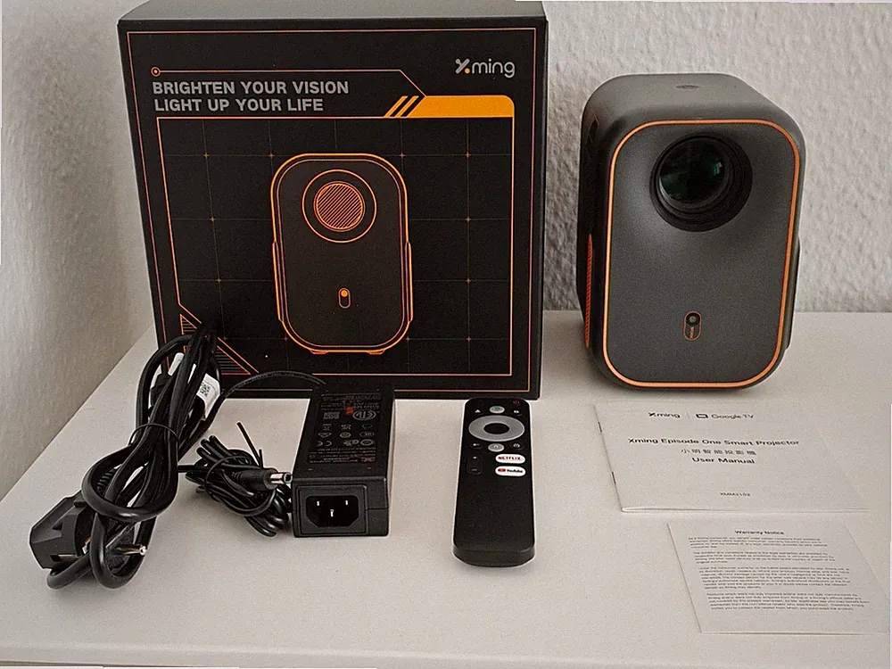 Formovie Xming Episode One, Beamer Projektor mit WiFi Bluetooth, Google TV